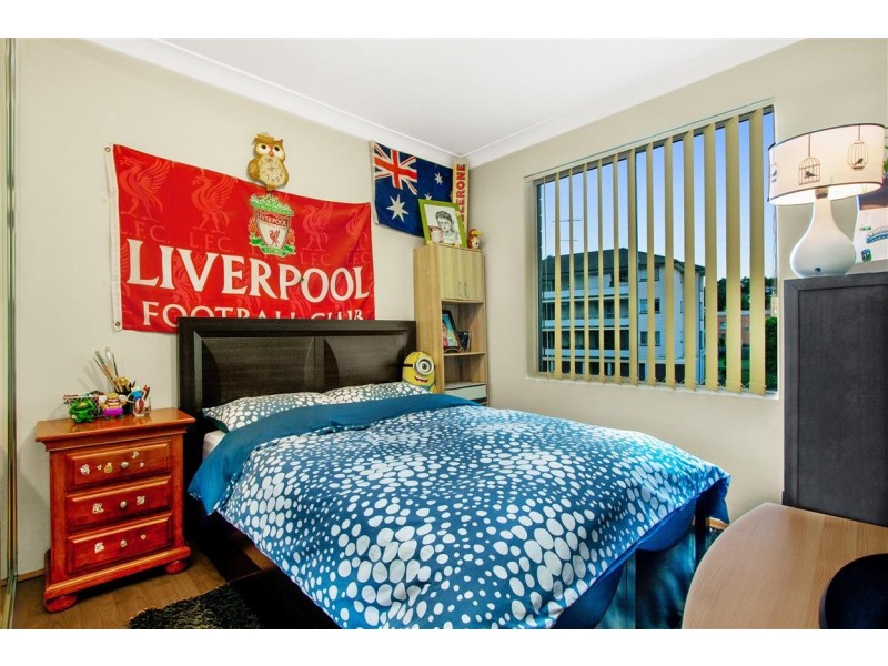 42/118-124 Longfield St, Cabramatta NSW 2166