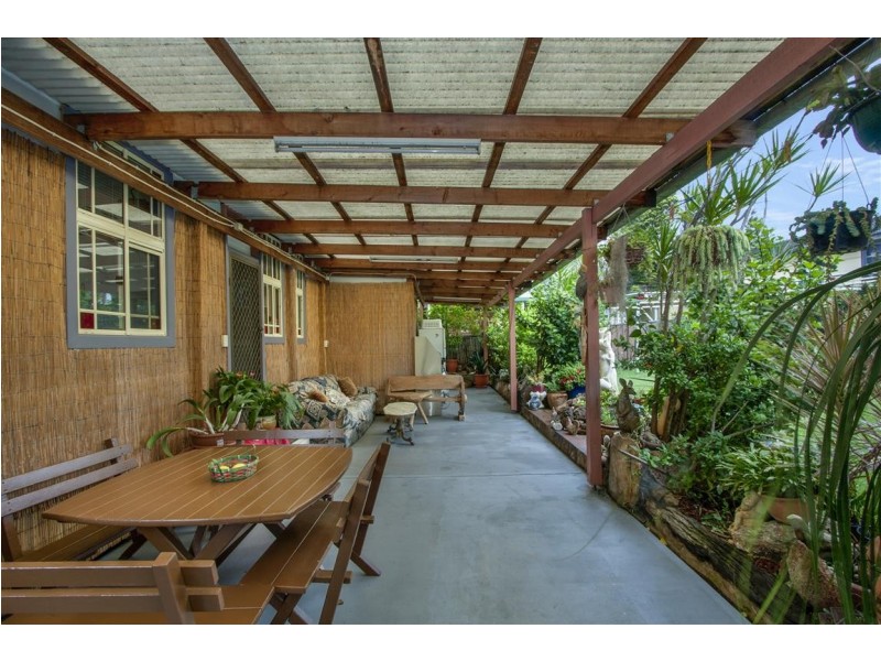 73 Townsview Rd, Mount Pritchard NSW 2170