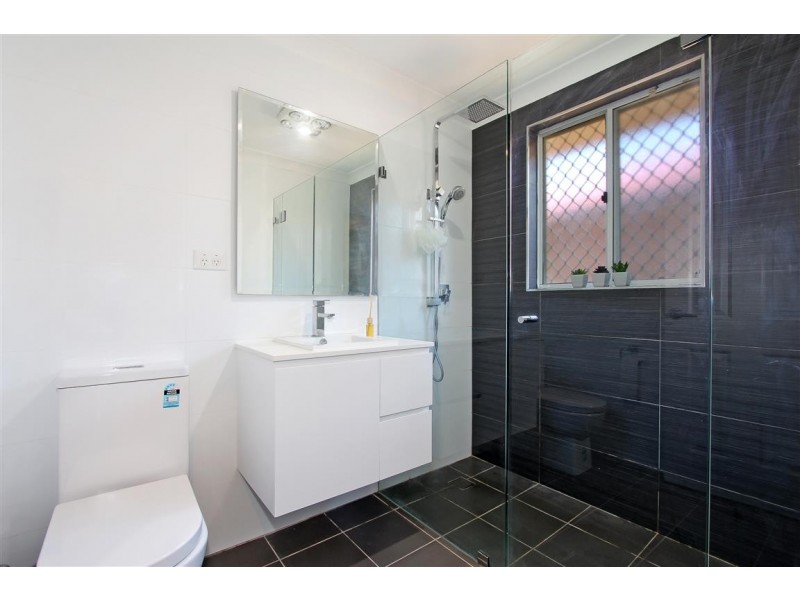 9 Mozart Pl, Bonnyrigg Heights NSW 2177