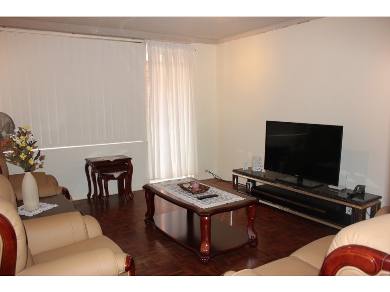 7/82 Harris St, Fairfield NSW 2165