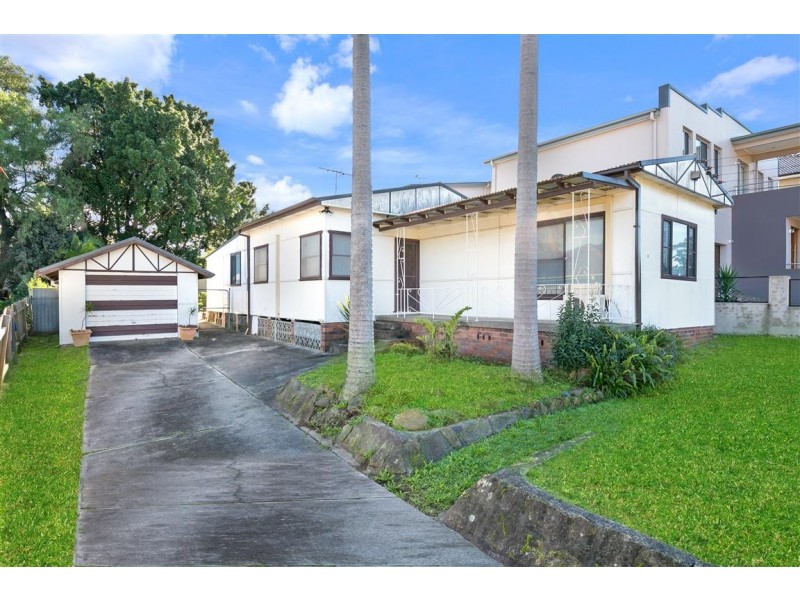 9 Warwick Ave, Cabramatta NSW 2166