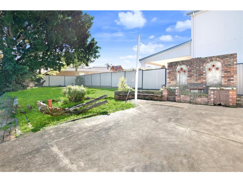 9 Warwick Ave, Cabramatta NSW 2166