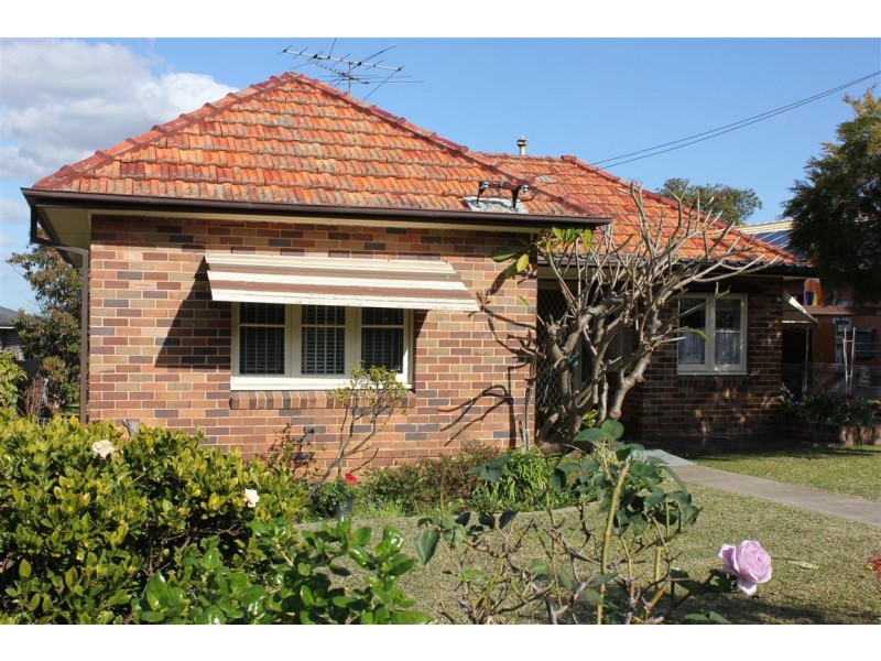 290 Cabramatta Rd, Cabramatta NSW 2166