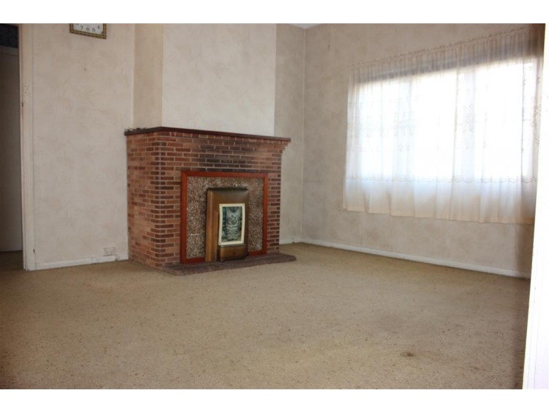 290 Cabramatta Rd, Cabramatta NSW 2166