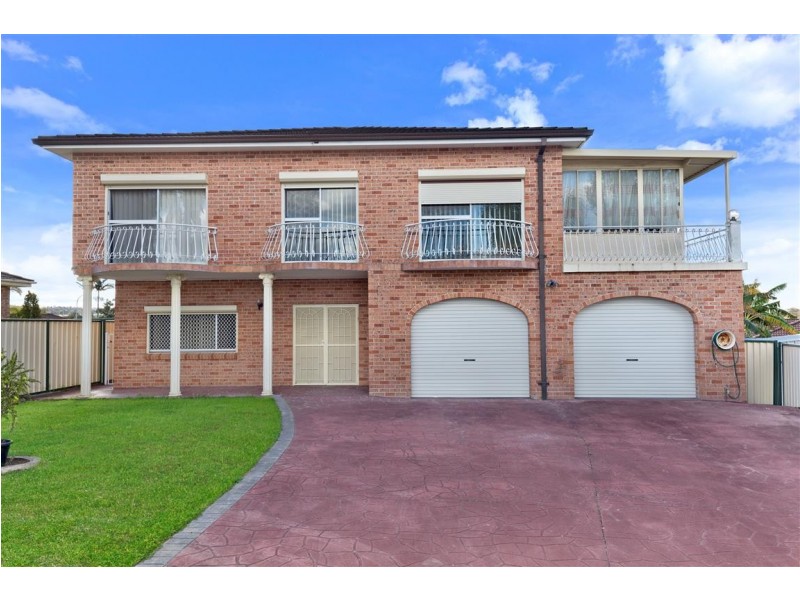 6 Bright Cl, Edensor Park NSW 2176