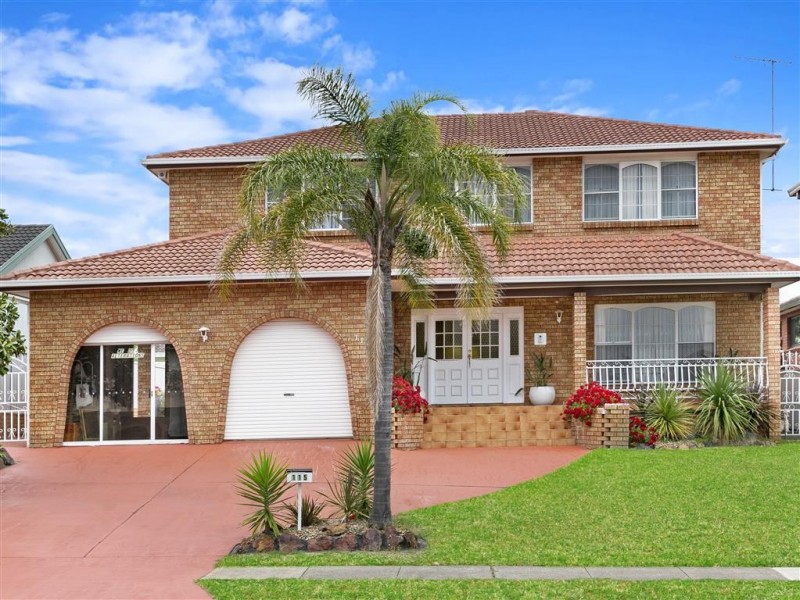 115 Bossley Rd, Bossley Park NSW 2176