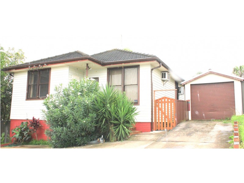 19 LAMBERT PL, Mount Pritchard NSW 2170