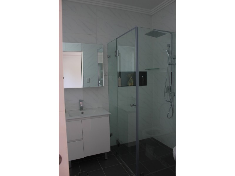 Canley Heights NSW 2166