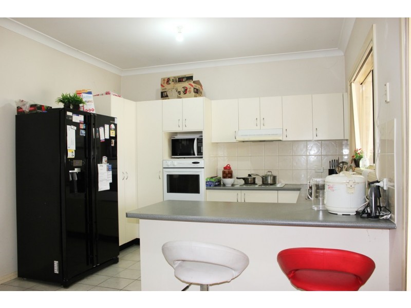 64 Buckingham St, Canley Heights NSW 2166