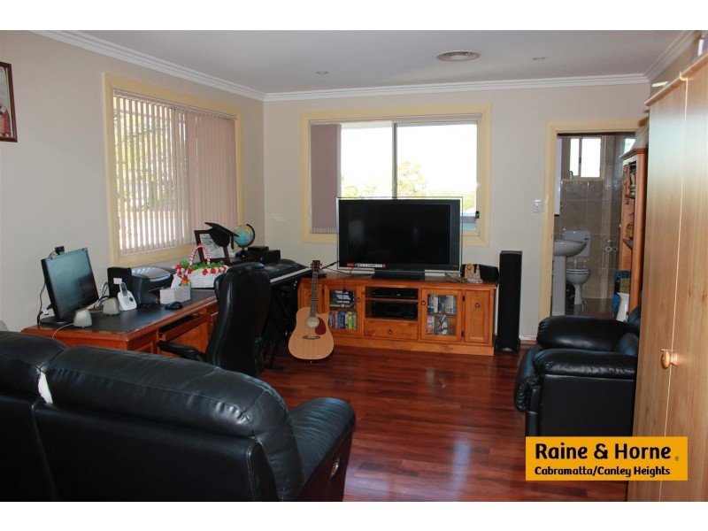 14 St Johns Rd, Heckenberg NSW 2168