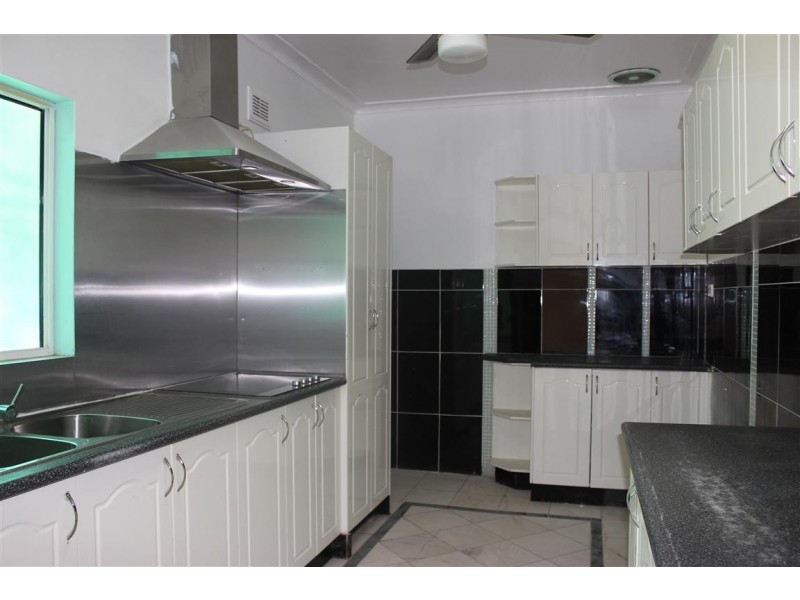 211 St Johns Rd, Canley Heights NSW 2166