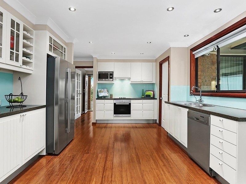 9 BRADDON PL, Edensor Park NSW 2176