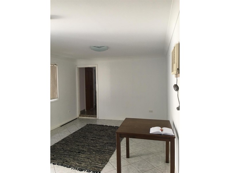 Canley Heights NSW 2166