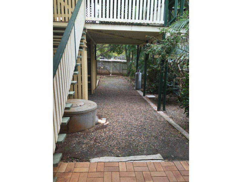 12 CITRON STREET, Macleay Island QLD 4184