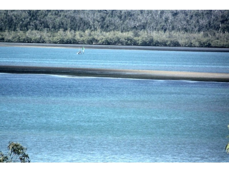 48 RESTHAVEN DRIVE, Lamb Island QLD 4184