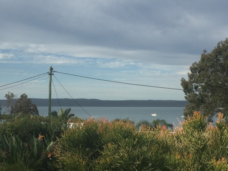 54 ILYA STREET, Macleay Island QLD 4184