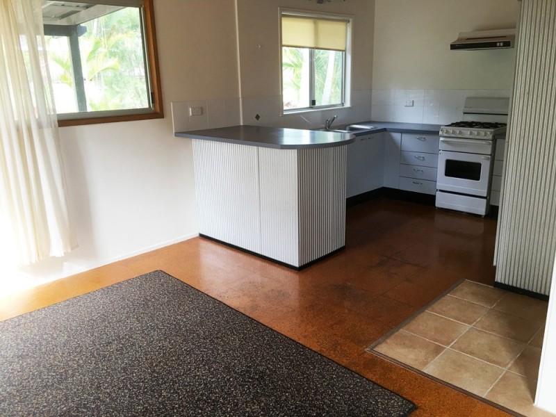 47 High Central Road, Macleay Island QLD 4184