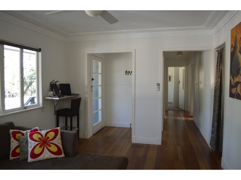 23 ARTHUR STREET, Macleay Island QLD 4184