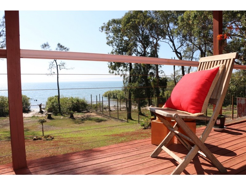 45 BLUE BAY CRESCENT, Macleay Island QLD 4184