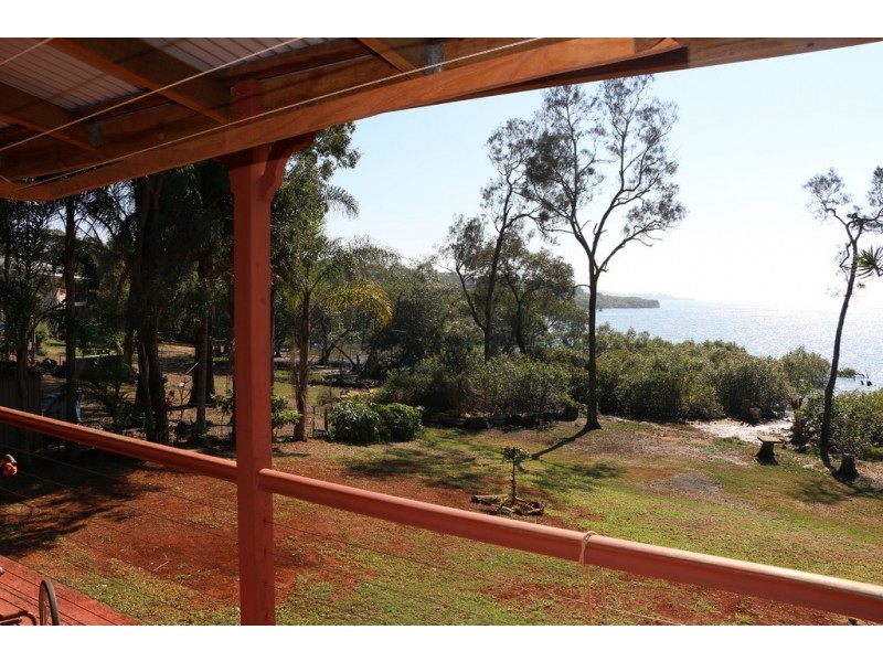 45 BLUE BAY CRESCENT, Macleay Island QLD 4184