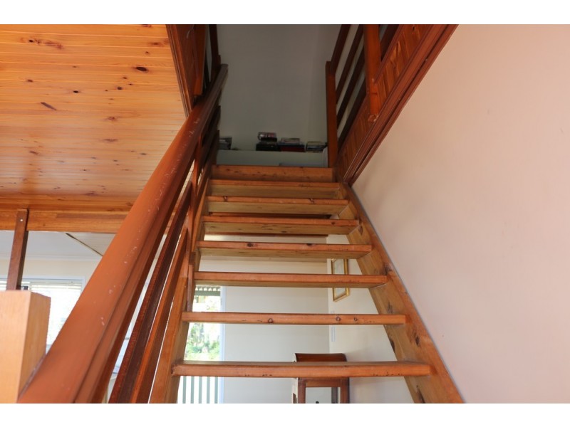 45 BLUE BAY CRESCENT, Macleay Island QLD 4184