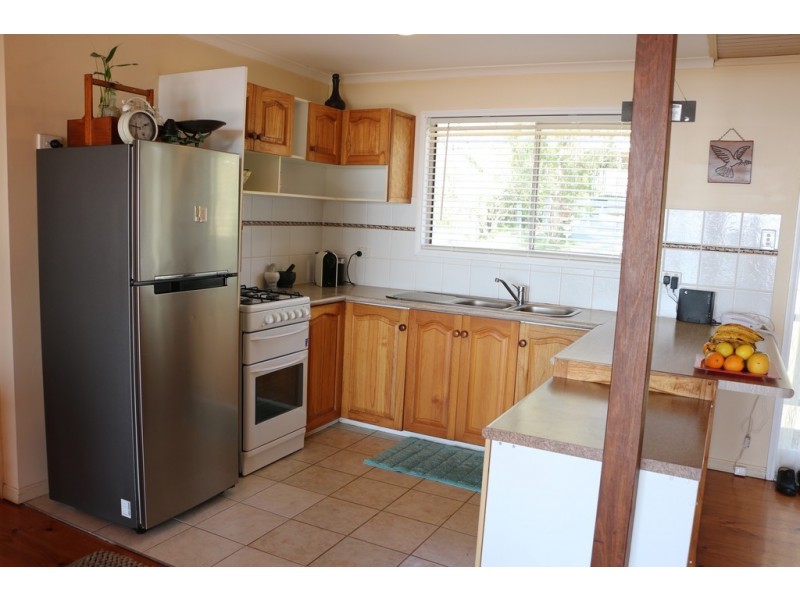 45 BLUE BAY CRESCENT, Macleay Island QLD 4184