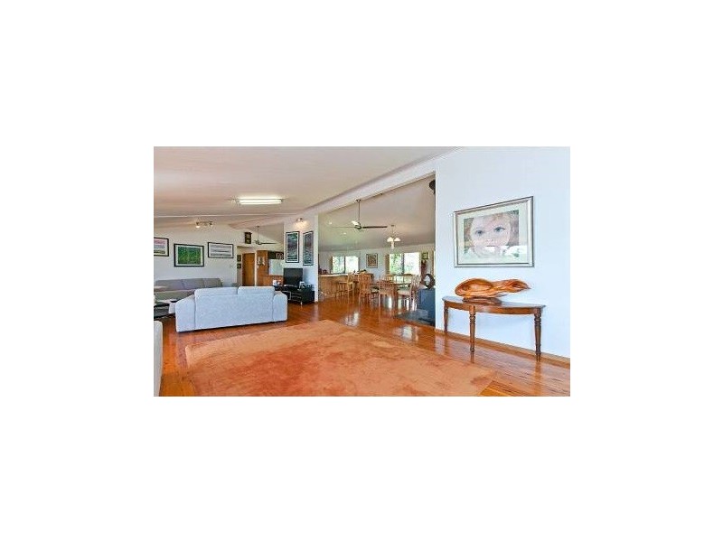 19-23 EAST ROAD, Karragarra Island QLD 4184