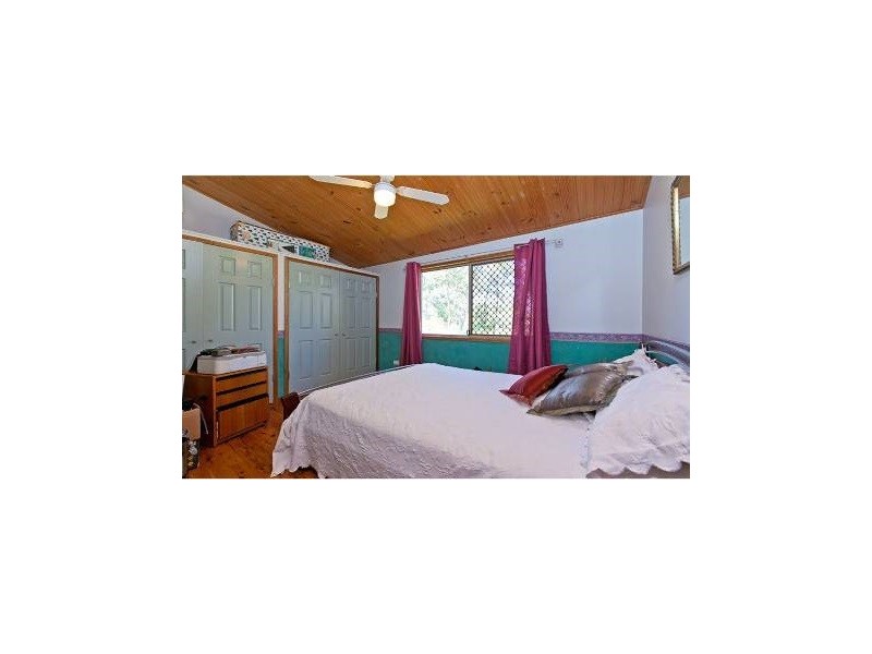 19-23 EAST ROAD, Karragarra Island QLD 4184