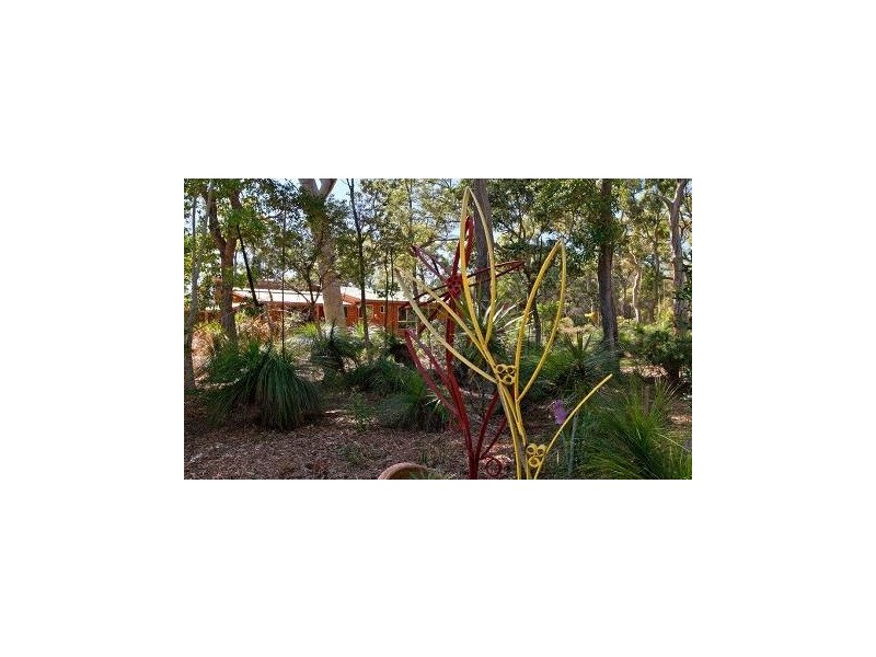 19-23 EAST ROAD, Karragarra Island QLD 4184