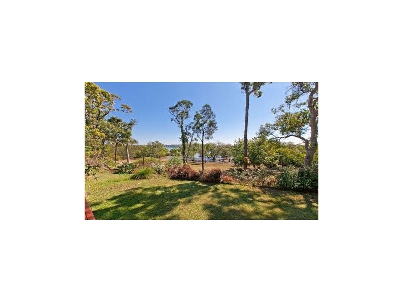 19-23 EAST ROAD, Karragarra Island QLD 4184