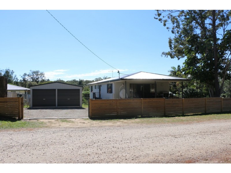 5 Vine Street, Macleay Island QLD 4184