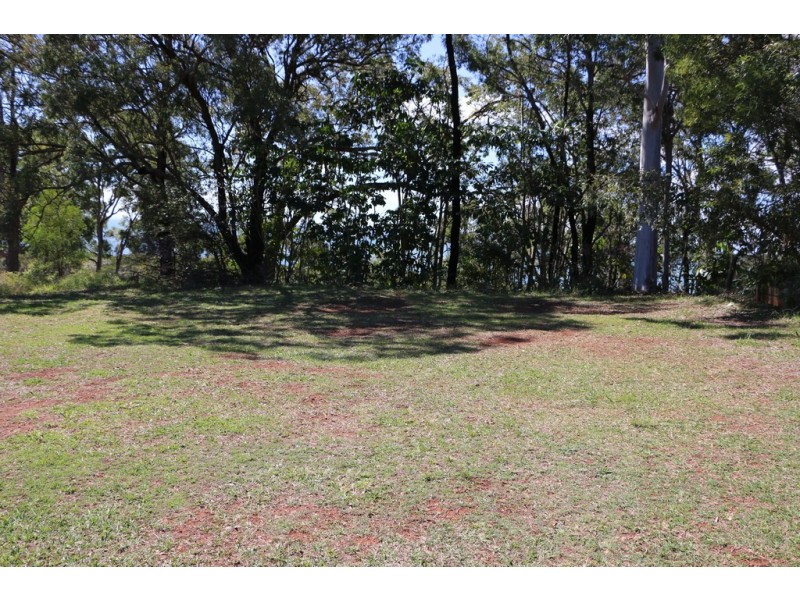 38 BLUE WATER CRESCENT, Macleay Island QLD 4184