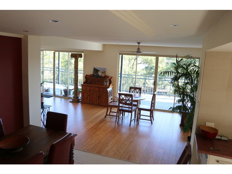 20 CALM WATERS CRESCENT, Macleay Island QLD 4184