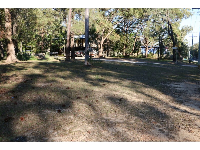 1 Orion Street, Macleay Island QLD 4184