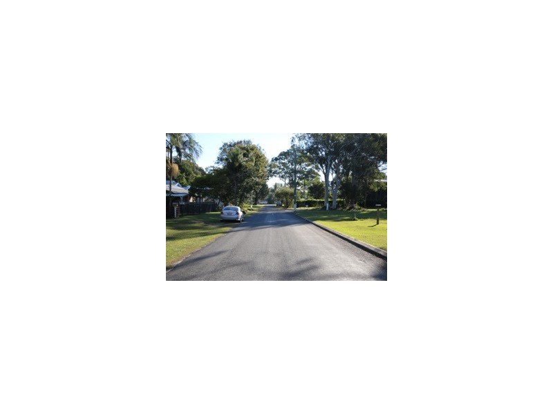 12 DALPURA, Macleay Island QLD 4184