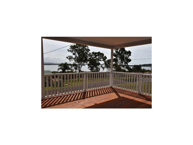 119 PALM BEACH ROAD, Russell Island QLD 4184