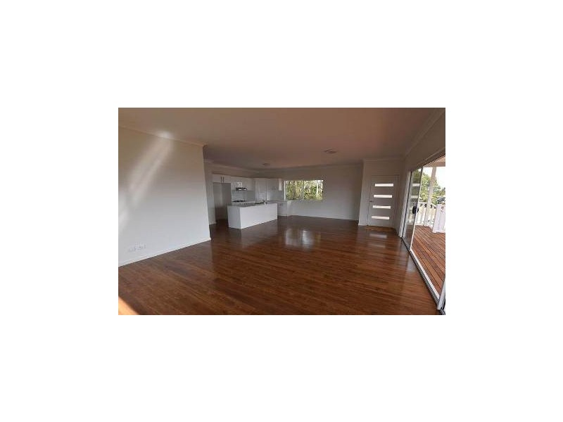 119 PALM BEACH ROAD, Russell Island QLD 4184