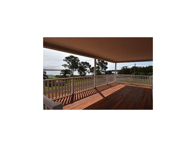 119 PALM BEACH ROAD, Russell Island QLD 4184