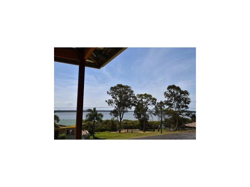 119 PALM BEACH ROAD, Russell Island QLD 4184