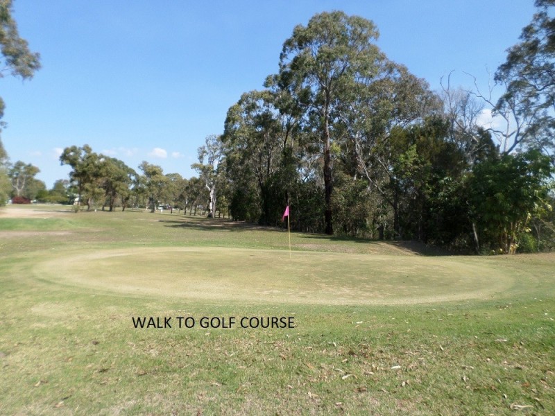 8 BOAT HARBOUR AVENUE, Macleay Island QLD 4184