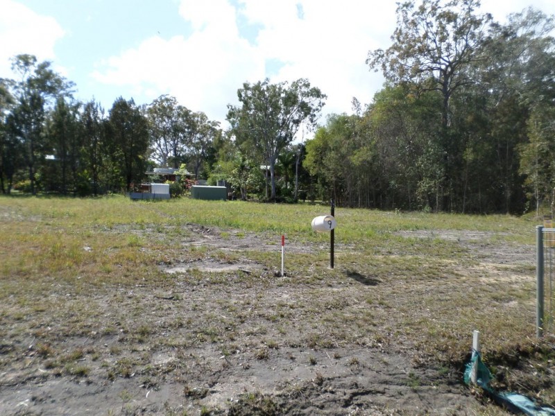 9 BENOWA STREET, Macleay Island QLD 4184