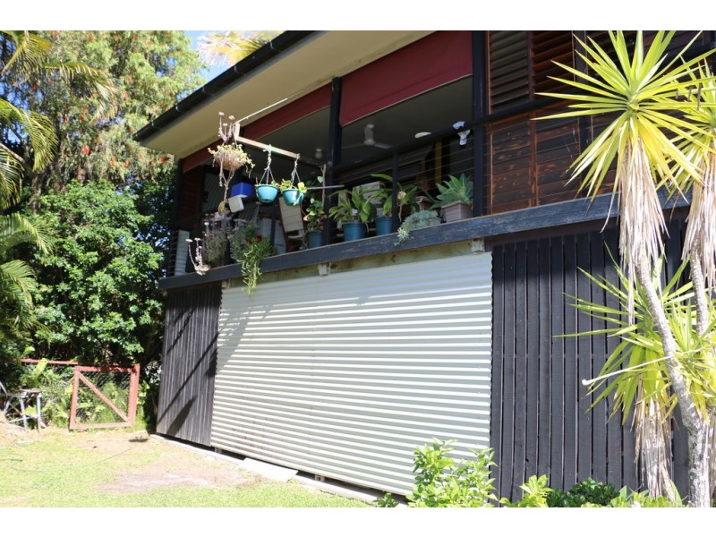 20 Alkira Street, Macleay Island QLD 4184
