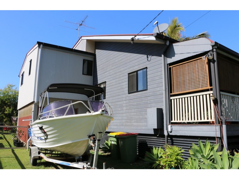 20 Alkira Street, Macleay Island QLD 4184