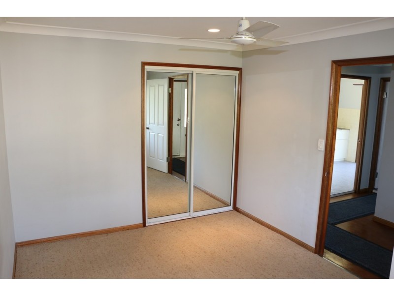 2 Island Outlook, Macleay Island QLD 4184