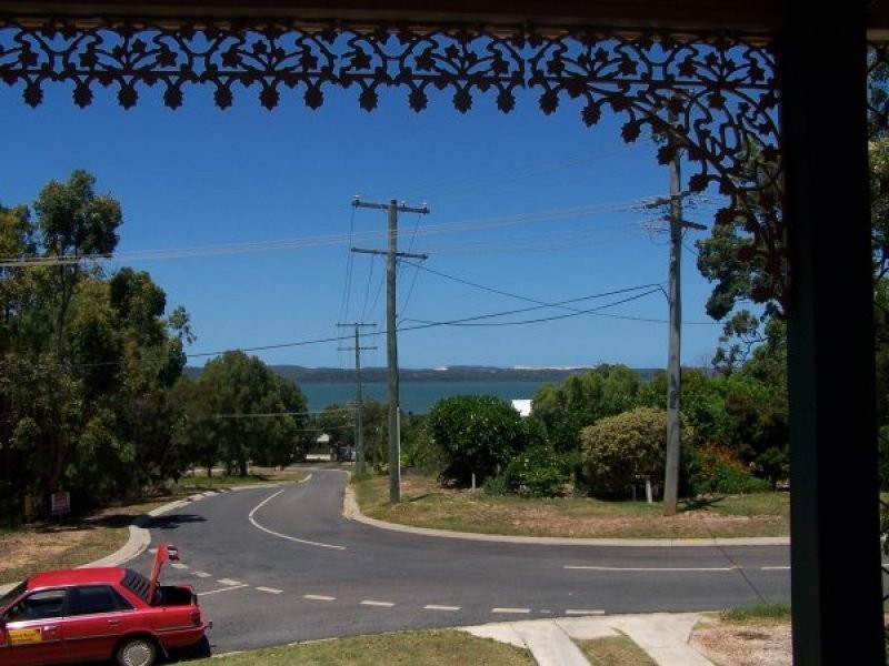 7 Ilya Street, Macleay Island QLD 4184