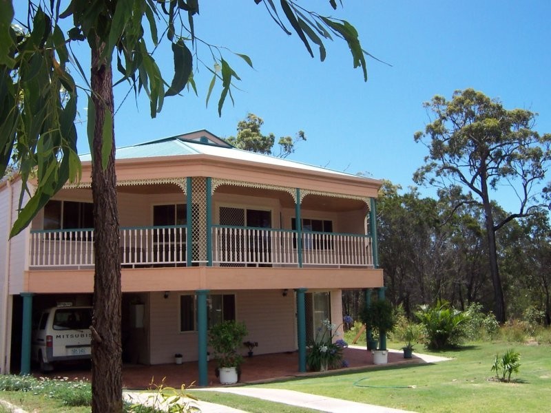 7 Ilya Street, Macleay Island QLD 4184