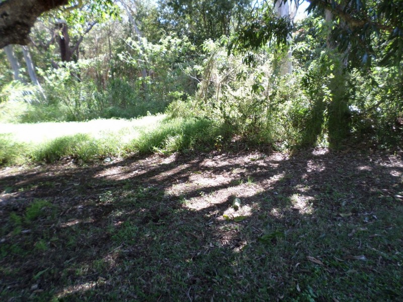 81 WESTERN ROAD, Macleay Island QLD 4184