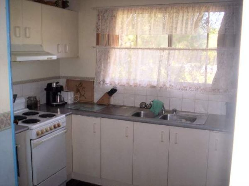 6 EASTERN ROAD, Macleay Island QLD 4184