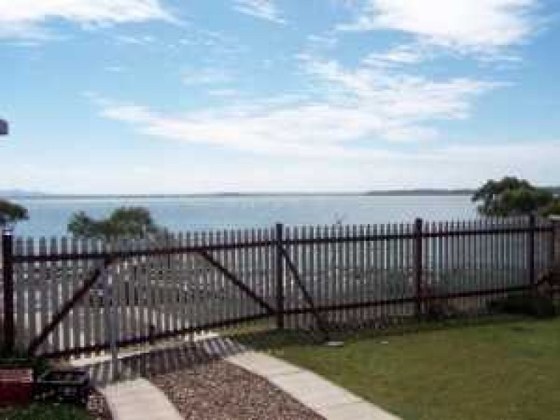 59 Coondooroopa Drive, Macleay Island QLD 4184