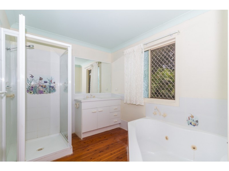 46 COORONG STREET, Macleay Island QLD 4184